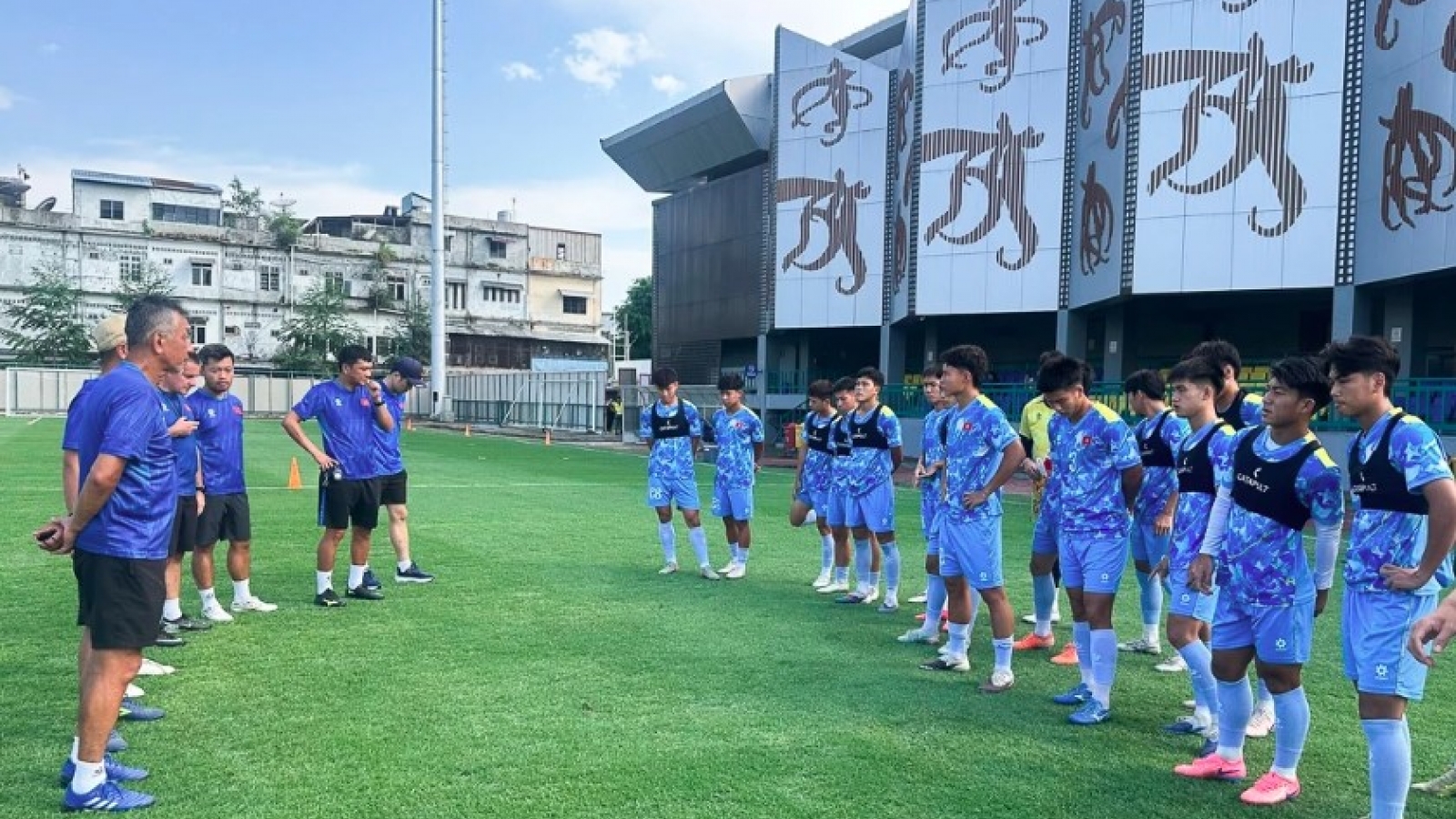 Vietnam U19 ready for crucial clash with Myanmar at ASEAN U-19 Boys' Championship